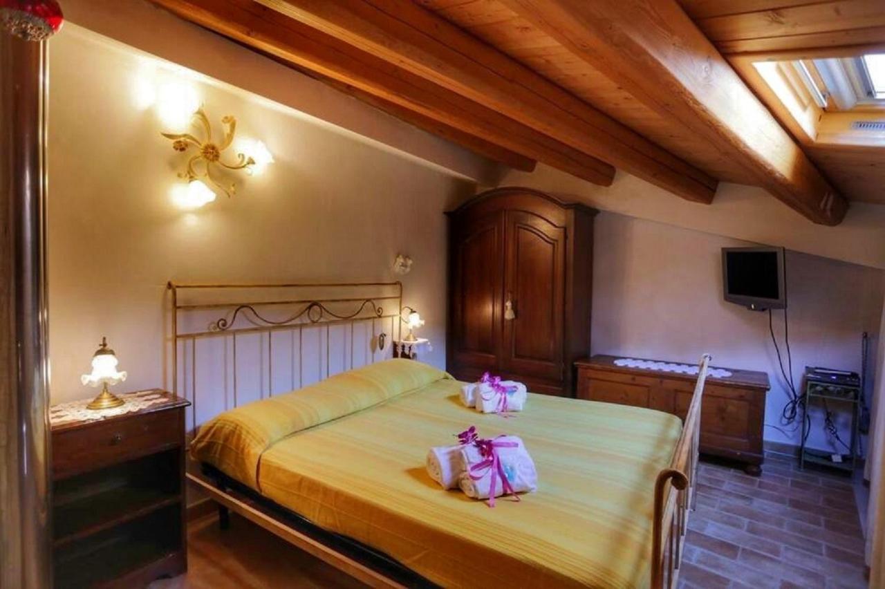 Lilibeth Houses - Charming & Lovely Views ชิคลี ภายนอก รูปภาพ